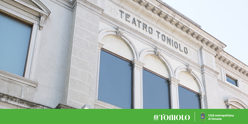 Giovani a teatro